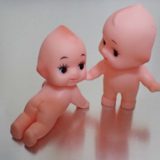 男女の双子の赤ちゃん